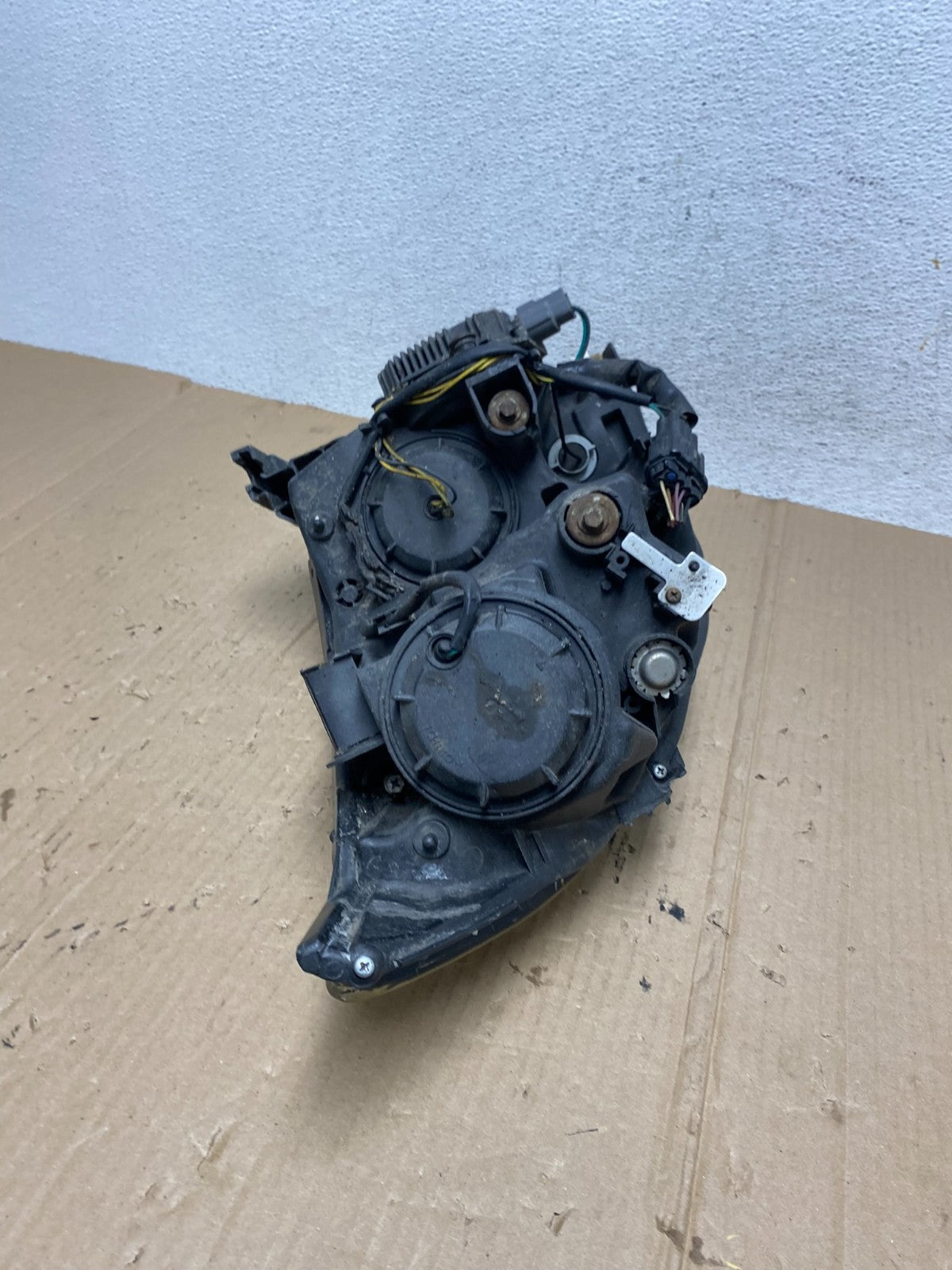 2006-2007 Infiniti G35 Coupe Headlight Right Passenger Xenon HID AE9019 DW9