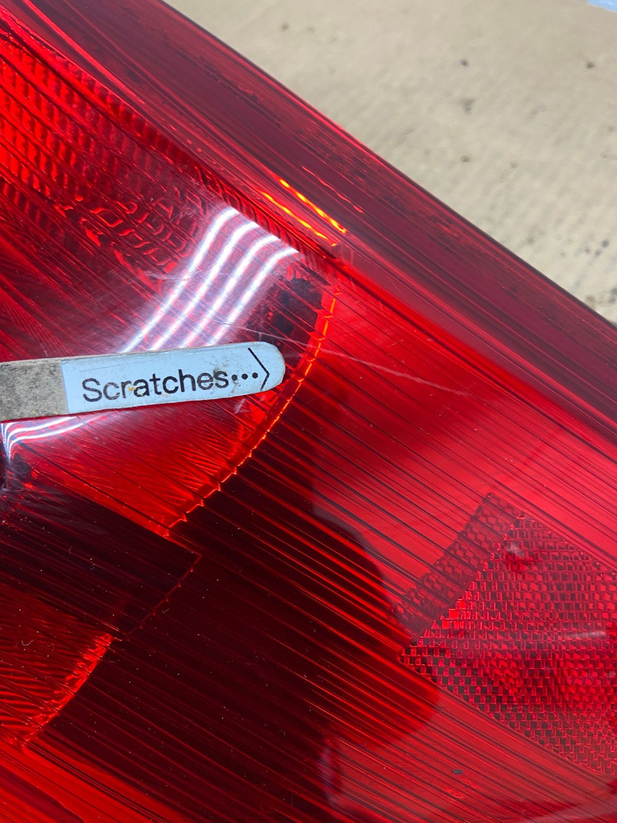 2015-2018 Ford Focus Sedan Halogen Tail Light Right Side Passenger AD1136 LK3