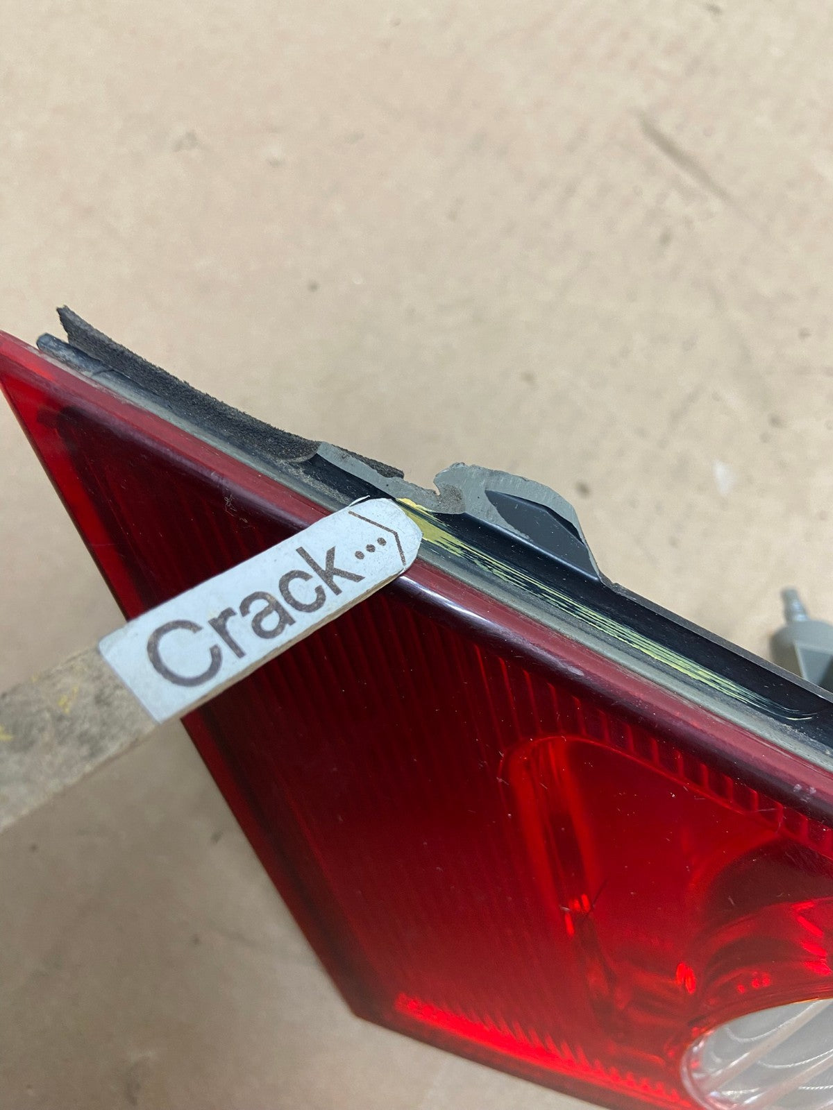 2006 2007 Infiniti M35 M35X M45 Left Driver LH Inner Tail Light AG4585 LK5