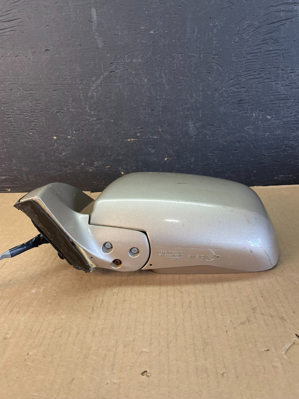 2001-2007 Toyota Highlander Left Driver LH Side View Door Mirror AD5566 DW3