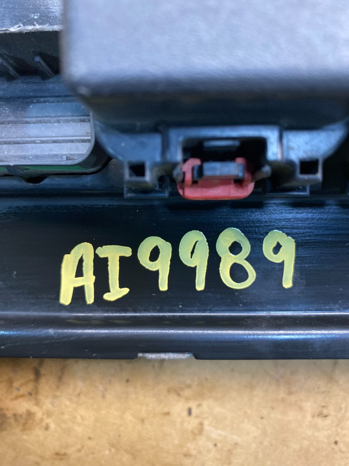2005 to 2006 Jeep Grand Cherokee 3.7L Ecm Ecu Computer AI9989 DW3