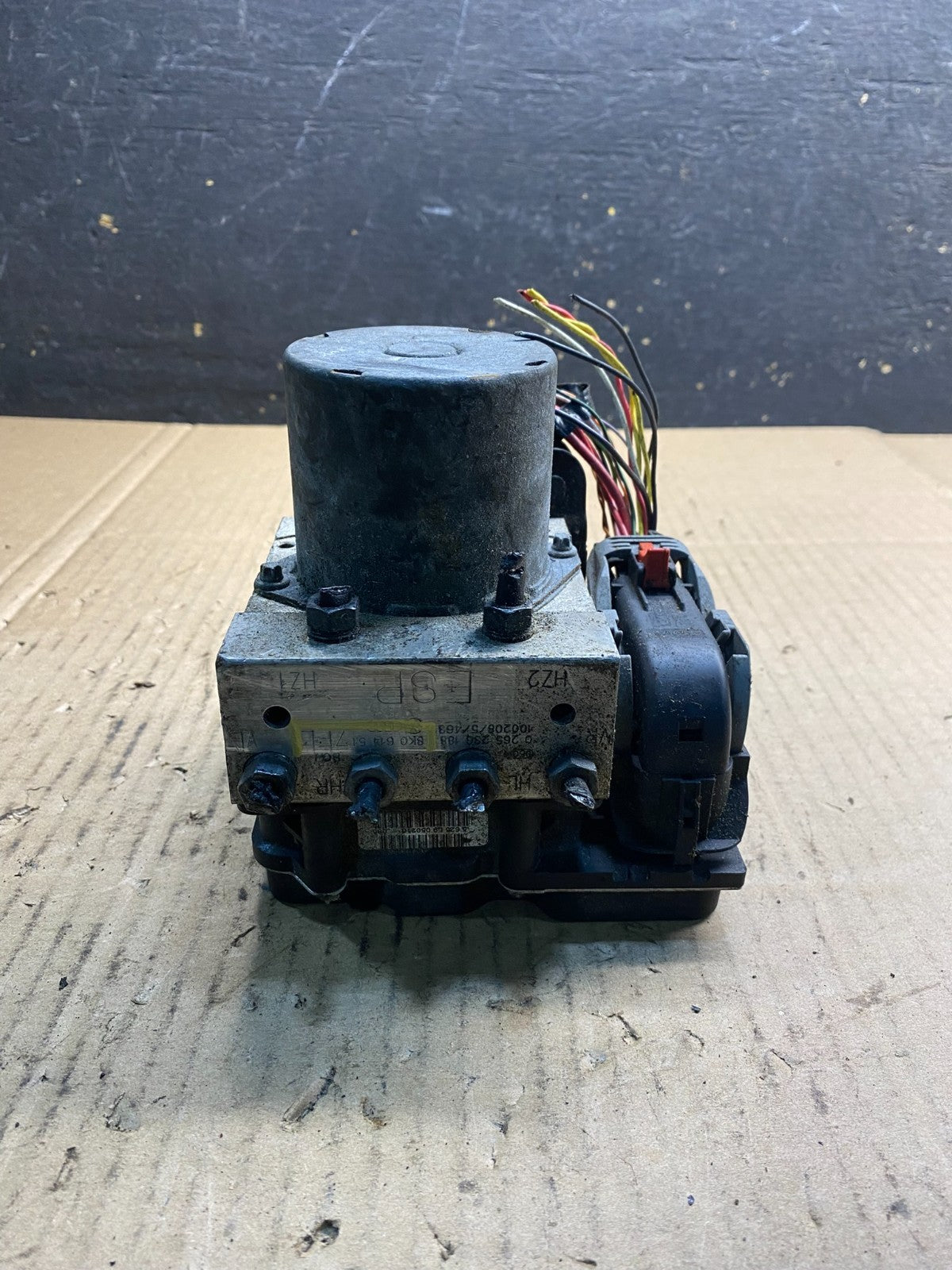 2009 to 2012 Audi A4 ABS Anti-Lock Brake Pump 8K0907379AB OEM ab2717 DG3