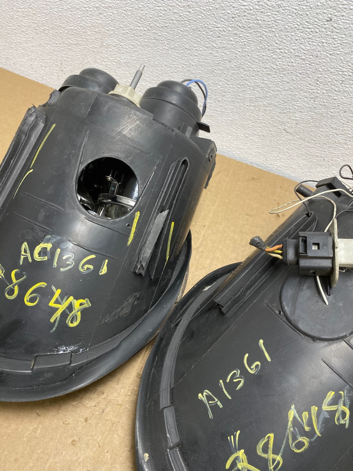 1998-2005 Vw Volkswagen Beetle Led Halo Projector Headlights Left+Right Ac136116