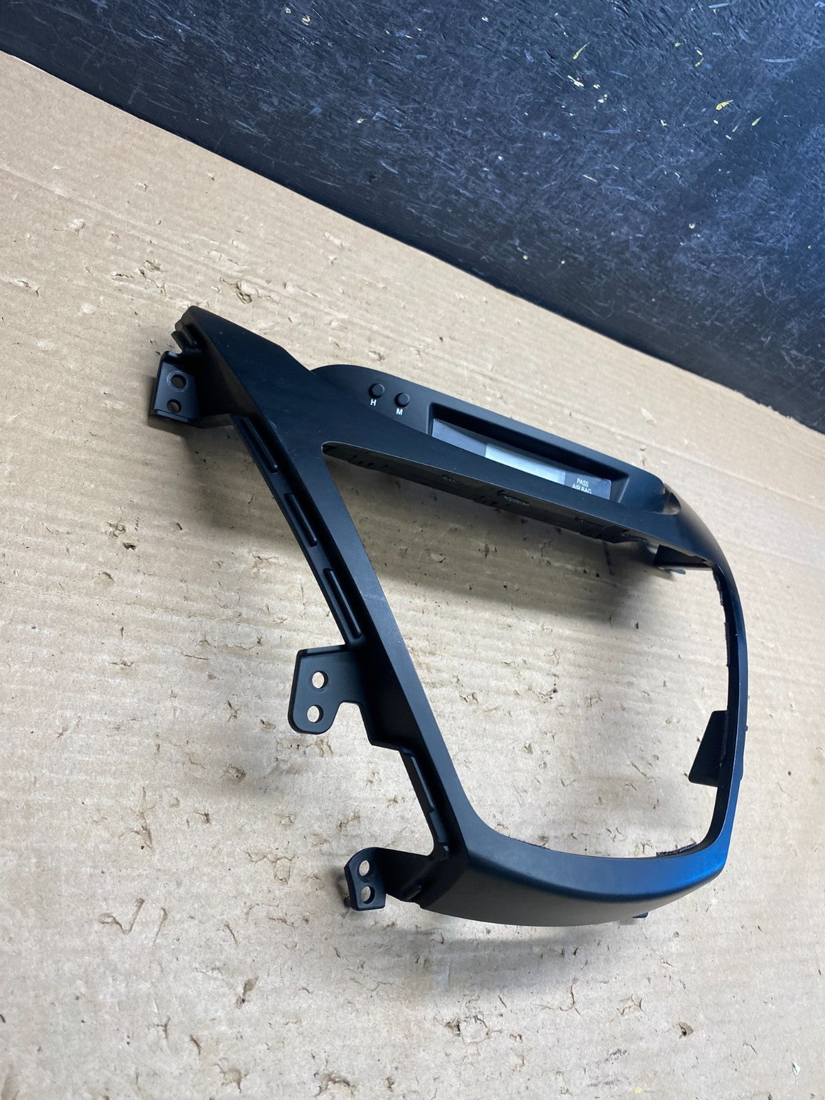 2011-2013 Hyundai Elantra Dash Radio Bezel Clock Display Trim AG8409 DG2