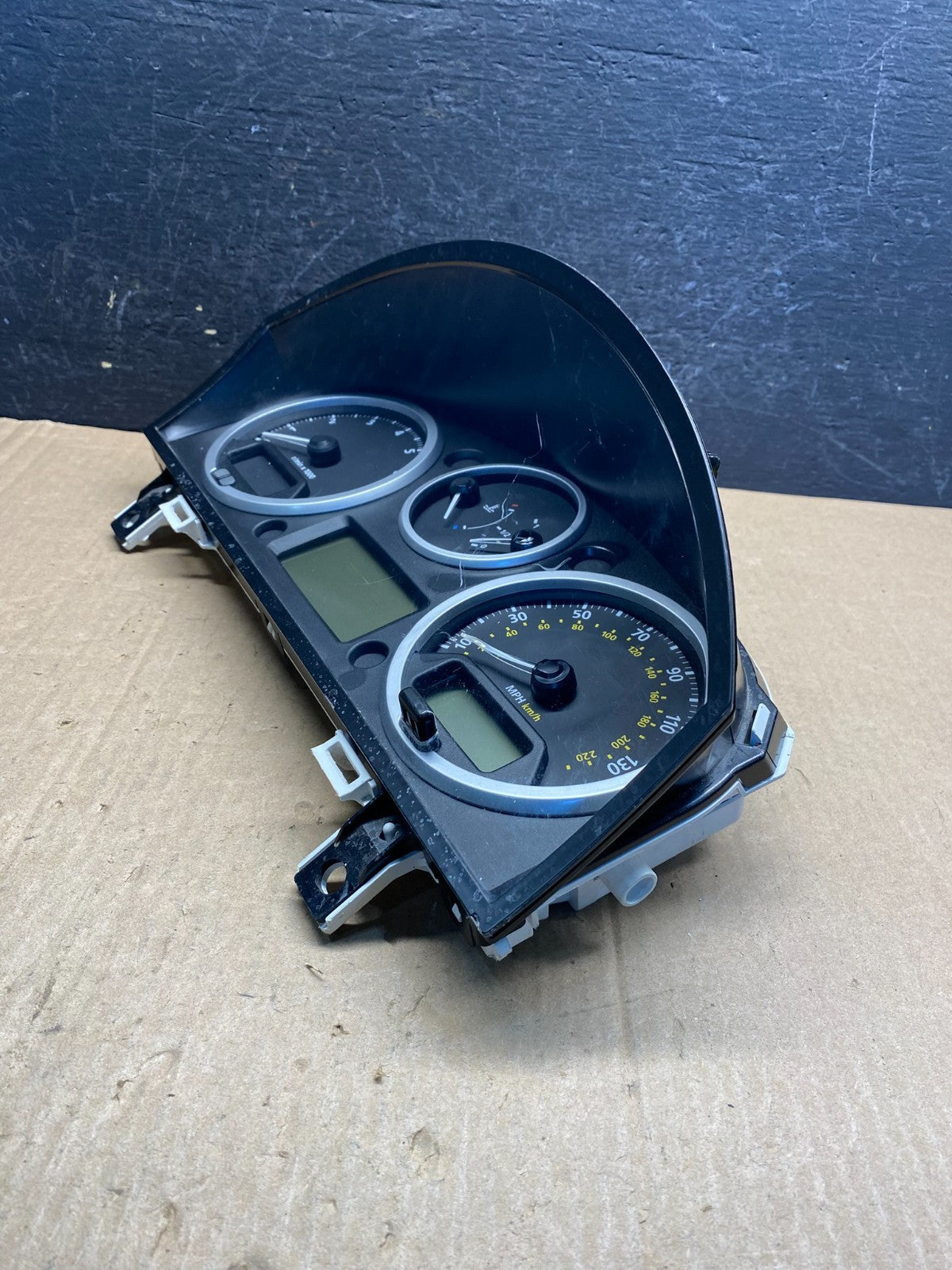 2008 2009 Land Rover Range Rover Sport Speedometer Cluster Gauge AE7623 DG2