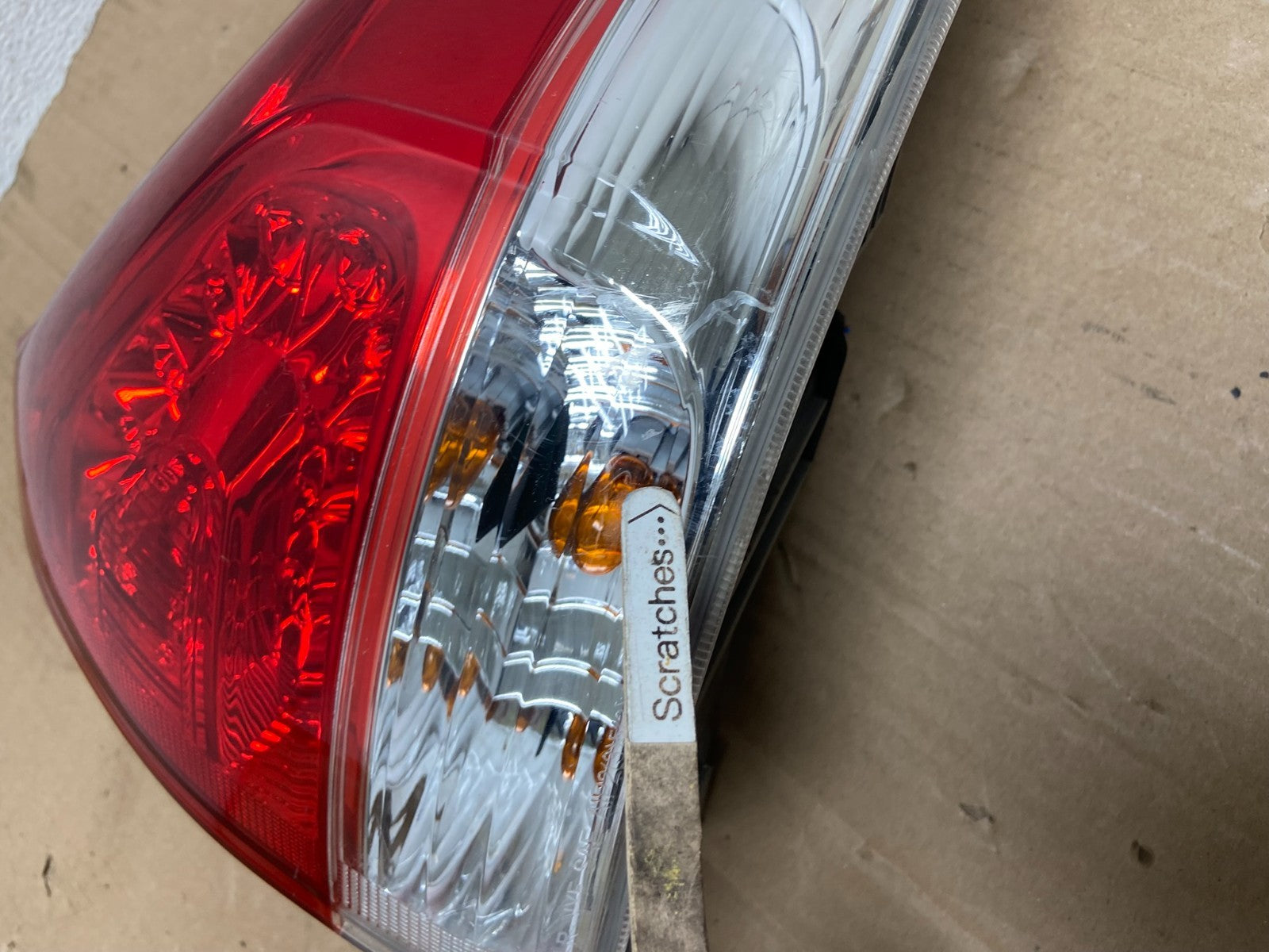 2011 to 2020 Toyota Sienna Right Passenger RH Side Tail Light AE9131 DG3