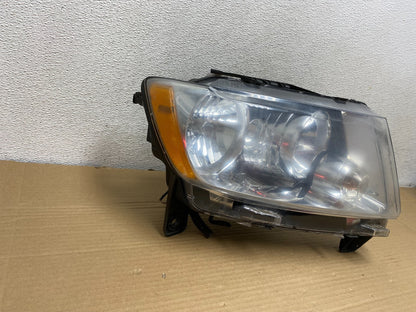 2011-2013 Jeep Grand Cherokee Right Passenger Halogen Headlight AG8844 DW1