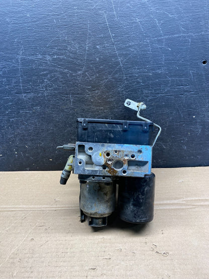 2004 - 2009 Toyota Prius ABS Brake Pump Anti Lock Module AH9911 DW2
