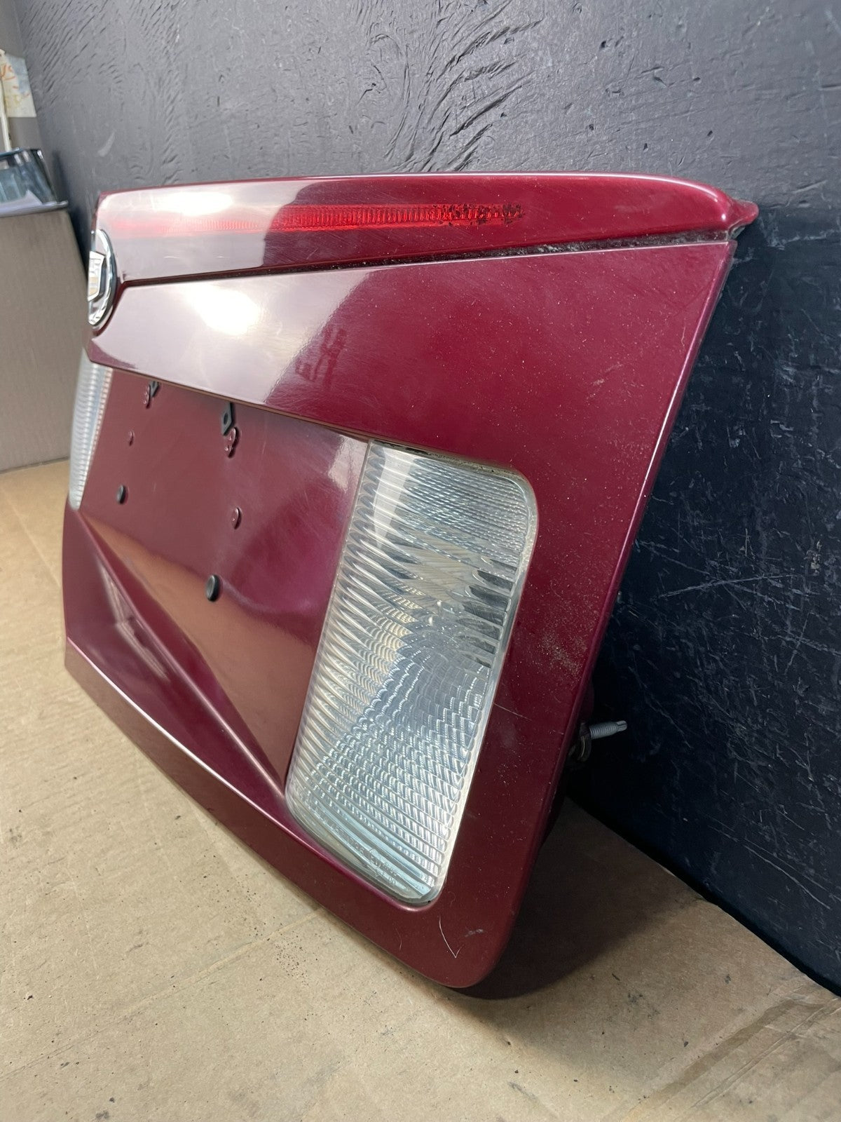 2003-2007 Cadillac CTS Trunk Panel Lid Backup License Plate 3rd Light AC5145 DG2