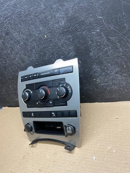 2005 to 2007 Jeep Commander Grand Cherokee A/C Climate Control Bezel AH1548 DG4