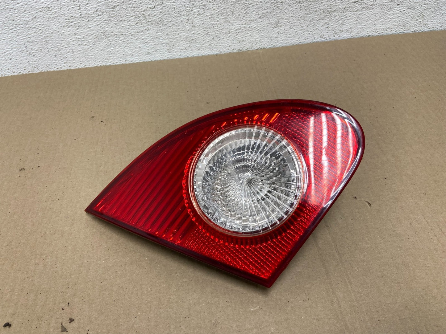 2003 - 2008 Toyota Corolla Inner Left Driver Lh Side Tail Light AE9419 LK0
