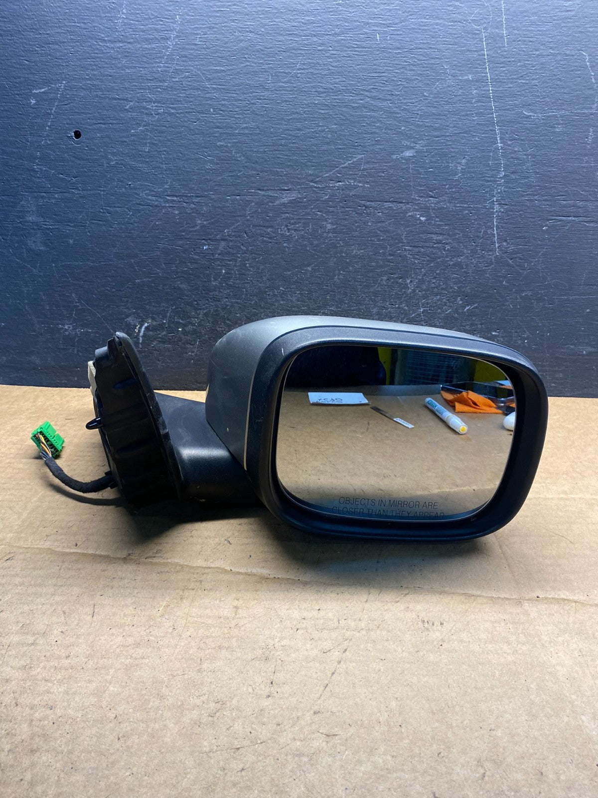 2007 - 2011 Volvo XC70 V70 Right Passenger RH View Door Mirror ad7281 DG9