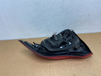 2007 to 2013 Volvo S80 Left Driver LH Side Tail Light AC8513 DW5