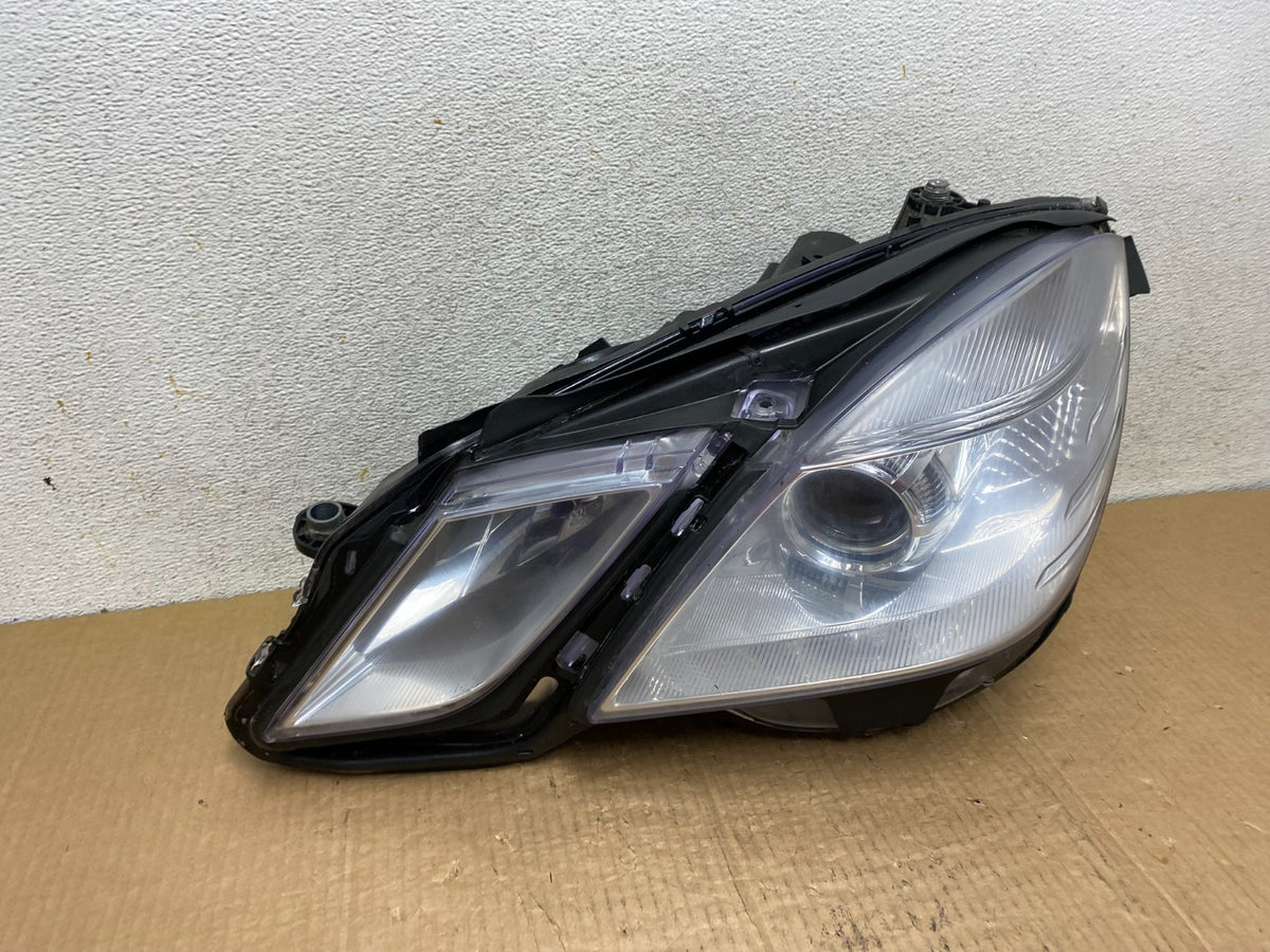 2010-2013 Mercedes E Class E350 E550 Left Driver LH Halogen Headlight AI6717 DW2