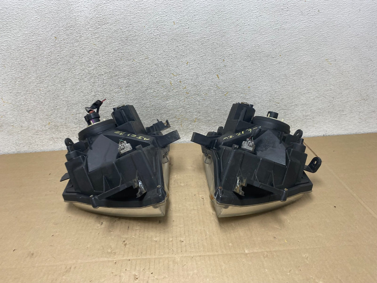 2005-2015 Nissan Xterra Driver Left+Right Side Set Headlights AI2172 DW14