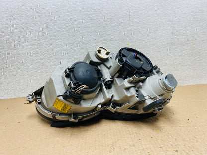 2005 to 2007 Mercedes-Benz C-Class Left Driver LH Side Headlight OEM Y2738 DW6