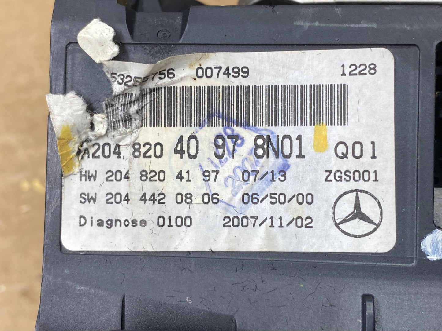 2008-2011 Mercedes W204 C300 Navigation Display Screen Monitor w/Cover z7155 DG5