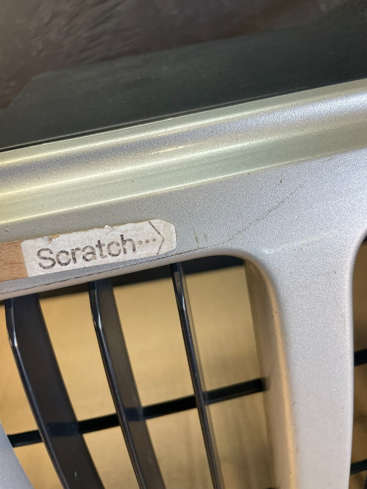2005 2006 2007 Jeep Grand Cherokee Front Upper Grill Grille AC9741 DW3
