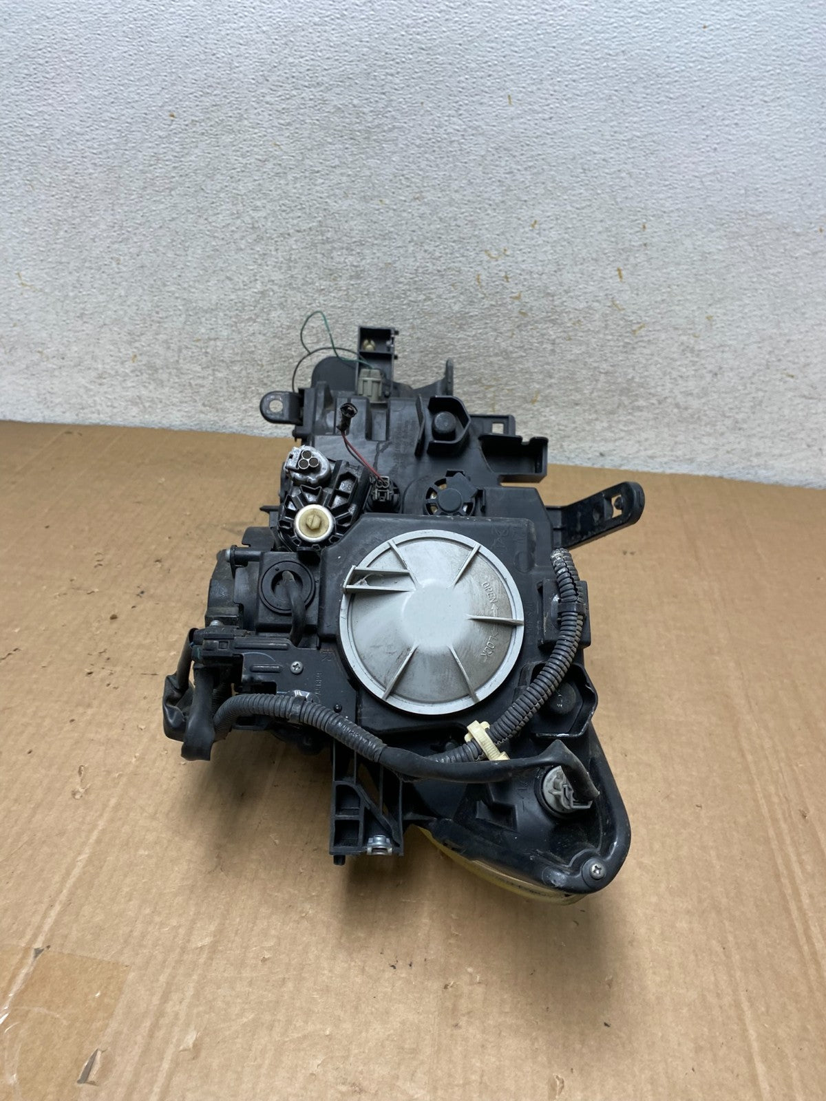 2011 to 2014 Nissan Murano Headlight Right Passenger Rh Xenon Hid AI8824 DW5