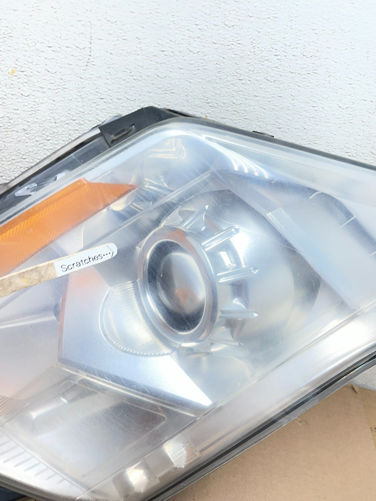 Halogen 2010 to 2016 Cadillac SRX Left Driver LH Side Headlight AB0043 DW3