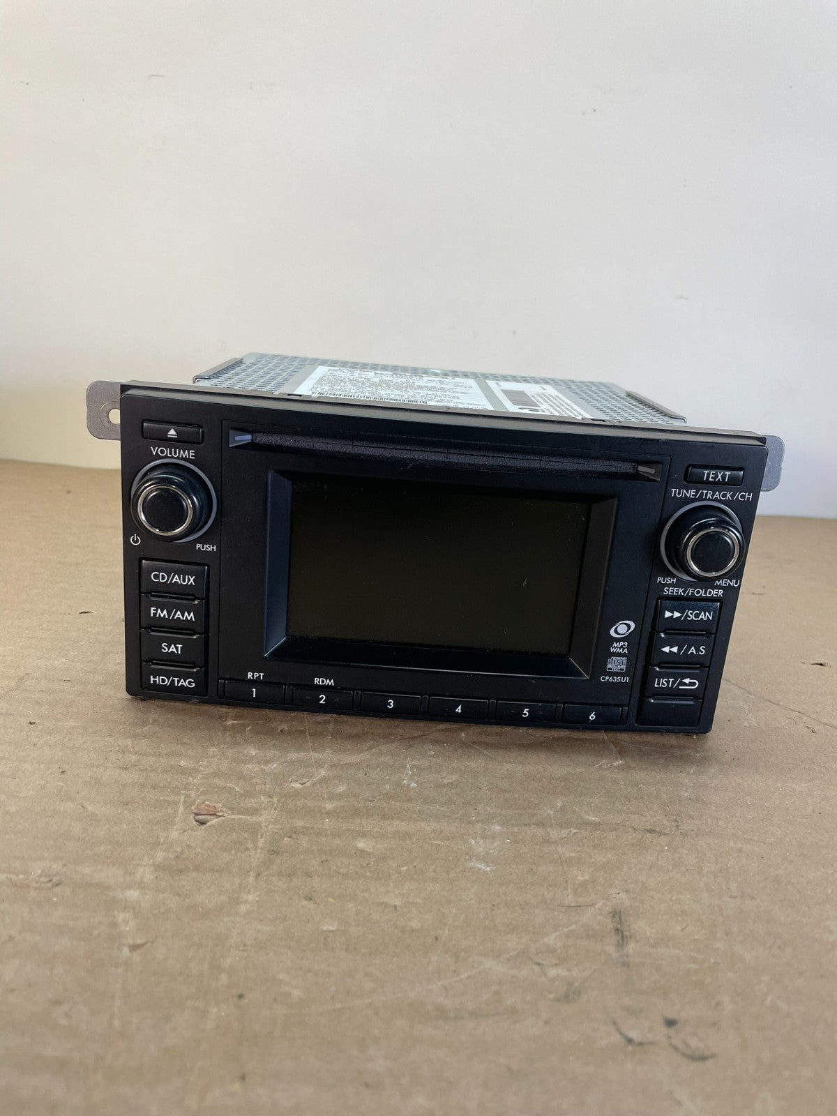 2011 to 2013 Subaru Forester AM/FM CD Plater Radio AI0544 DG0
