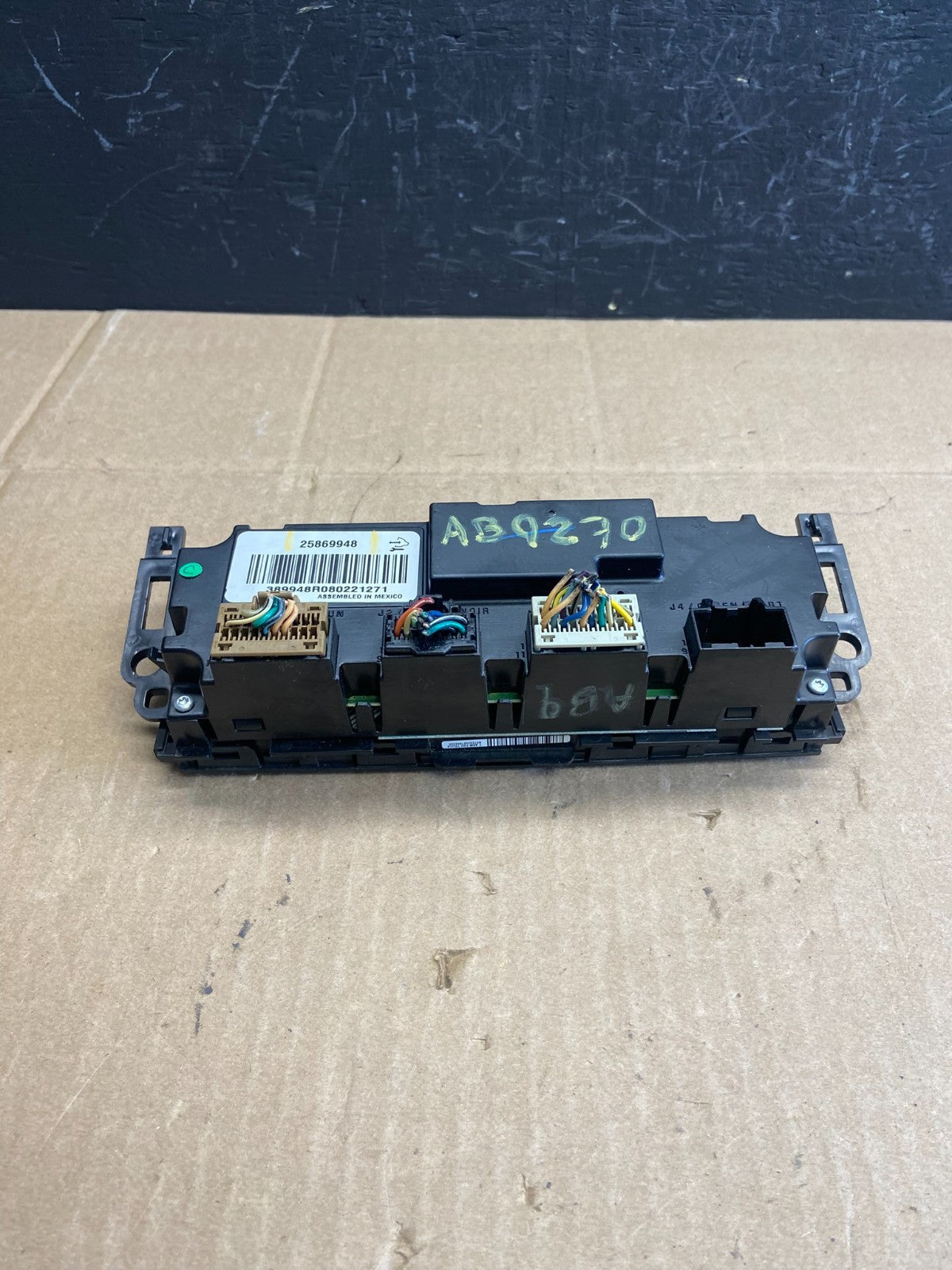 2007 to 2011 Cadillac Escalade AC Heater Climate Control Panel Oem AB9270 DG4
