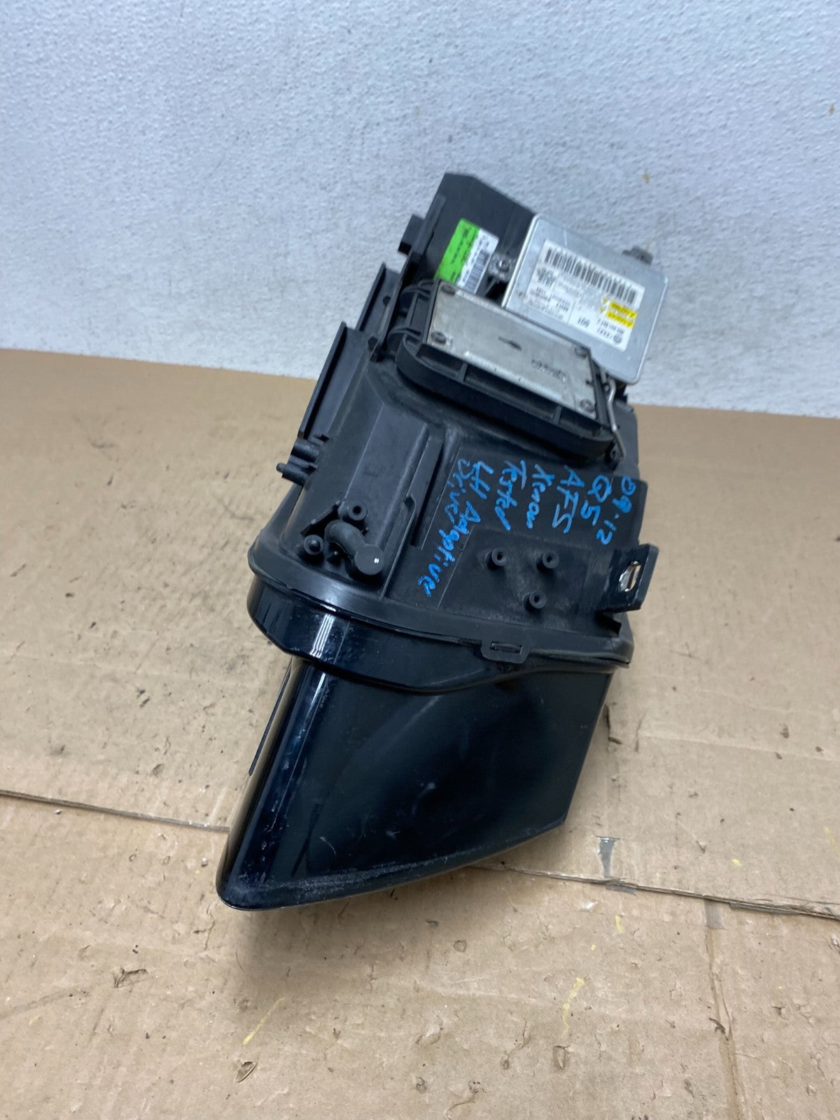 2009-2012 Audi Q5 Left Driver LH Side Xenon HID Headlight AE6468 DW5