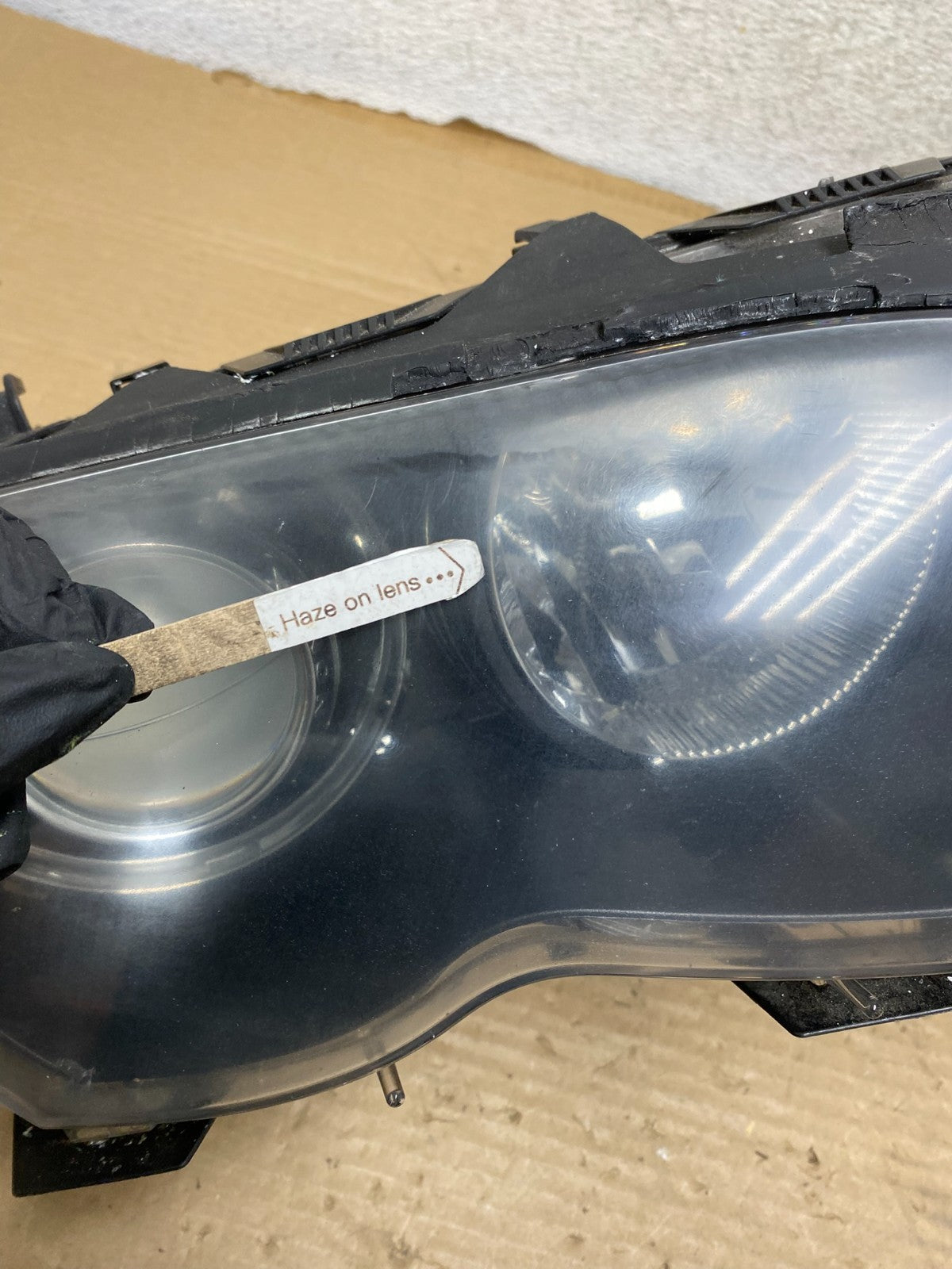 2002 - 2005 BMW 3 E46 Sedan Right Passenger RH Xenon HID Headlight AG9050 DW3