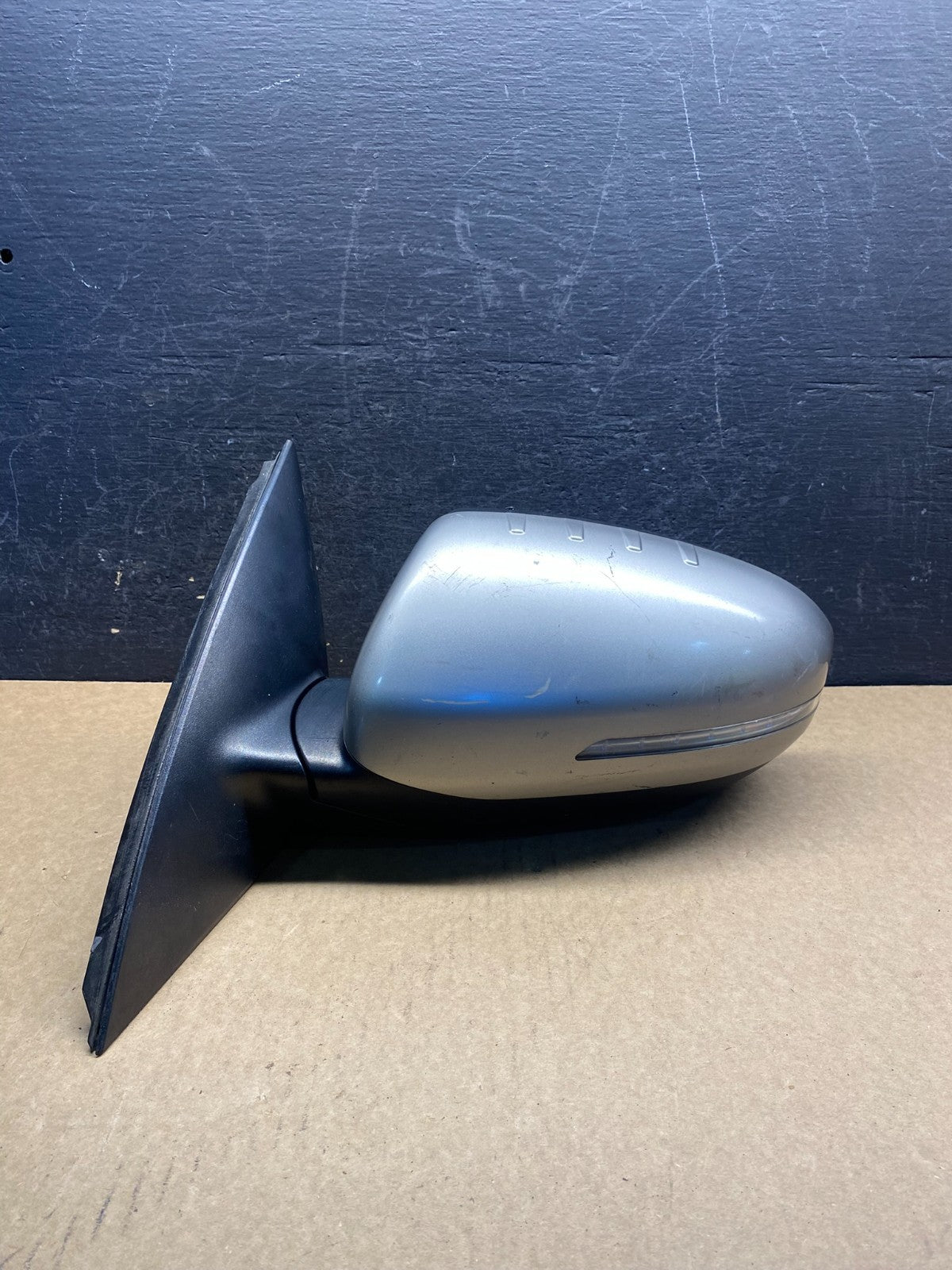 2014-2016 Kia Optima Left Driver Side View Door Mirror Turn Signal AG6020 DW0