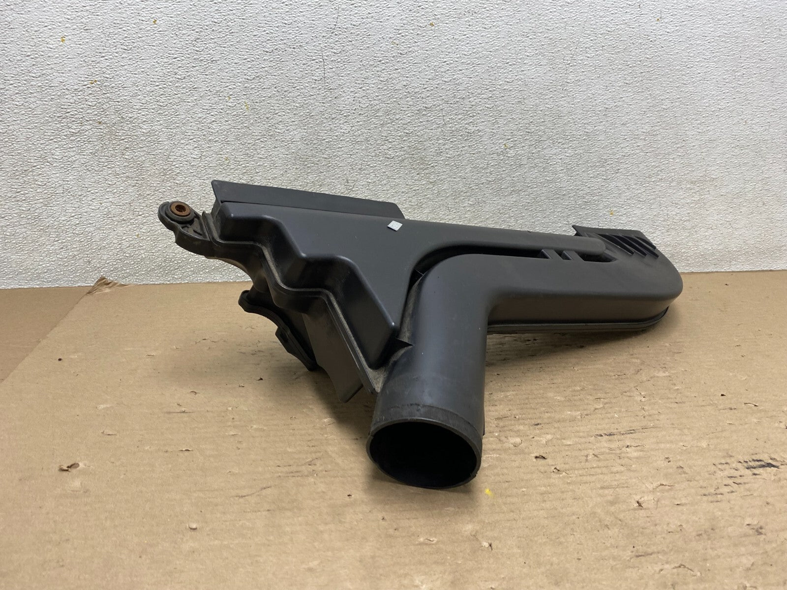 2007 to 2013 Nissan Altima 2.5L Air Duct Tube Resonator 16554-JA000 OEM G7185 DG2