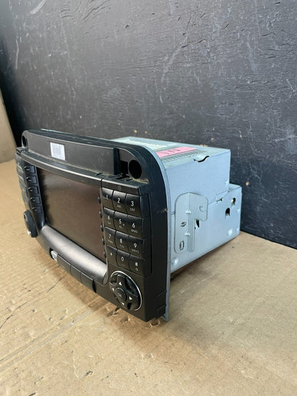 2004 2005 2006  Mercedes S430 S500 Radio Navigation Screen Display ac4888 DG2