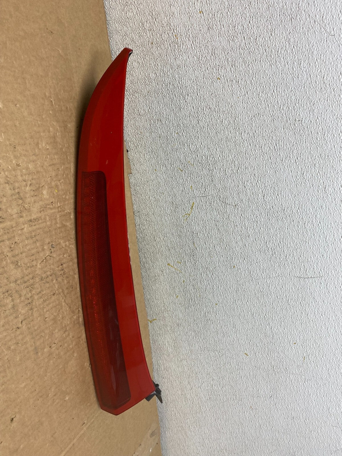 2003 to 2006 Volvo XC90 Right Passenger Side Upper Tail Light OEM O5760 DW0