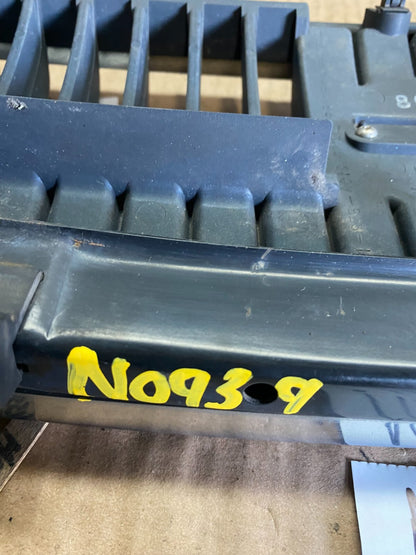 1995 to 1998 Acura TL OEM Front Upper Grill Grille N0939 PS9