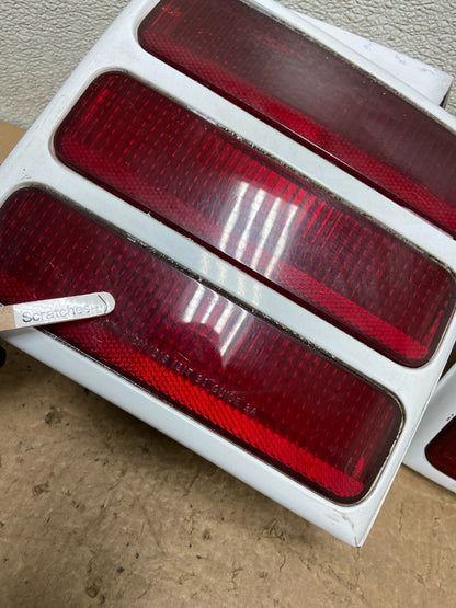 1991-1996 Oldsmobile Cutlass Ciera Left+Right Side Tail Lights OEM Y6007 DW3