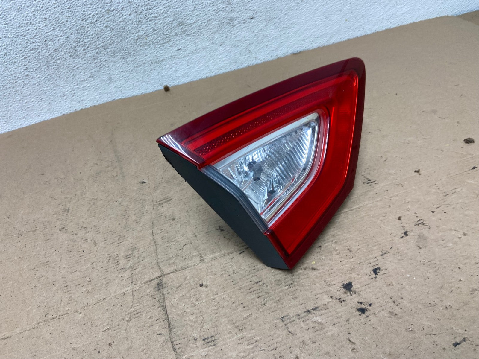 2013 to 2016 Ford Fusion Left Driver LH Side Tail Light Inner AF4832 LK2
