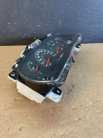 2002 to 2004 Ford F250 F350 Super Duty Speedometer Cluster Gauge ad0395 DG2