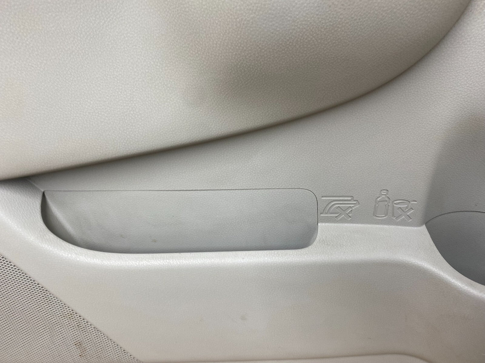 2011 to 2017 Nissan Quest Left Driver LH Side Rear Slide Door Panel M6914 DG4