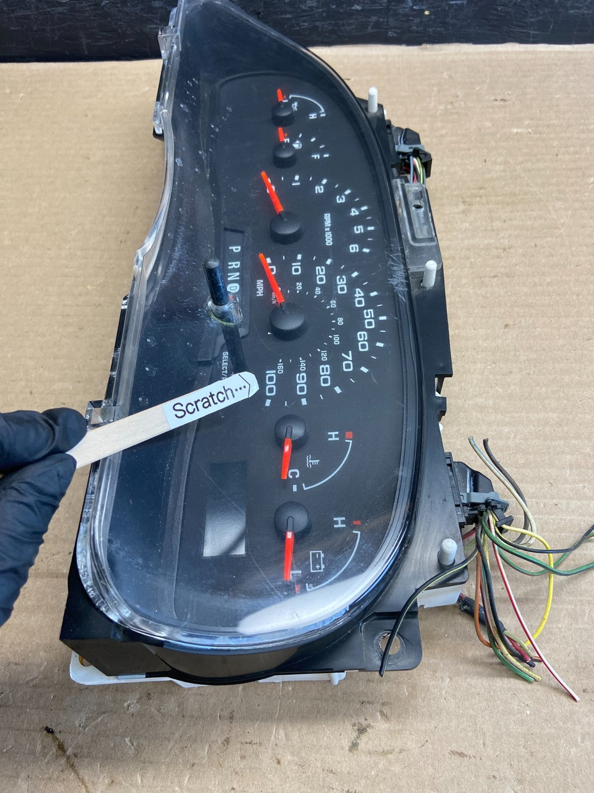 2004 to 2008 Ford E150 E250 Gauge Speedometer Cluster AH1438 DG3