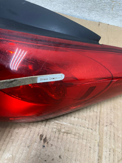 2011 2012 2013 Hyundai Elantra Sedan Right Passenger Tail Light AI7052 LK3
