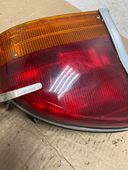 1986 to 1991 Jaguar Xjs Right Passenger RH Tail Lights AI1356 LK3