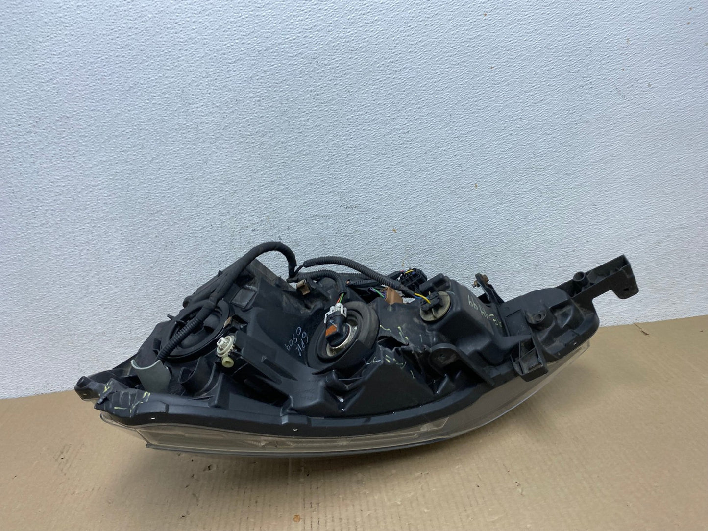 2016 - 2018 Nissan Sentra Front Right Passenger RH Halogen Headlight AE9499 LK8