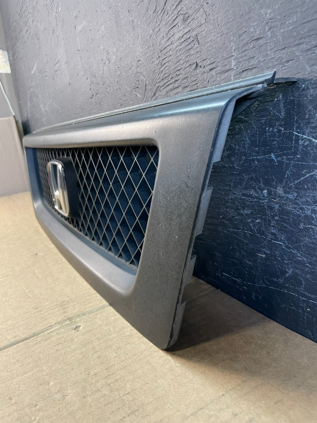 2003 2004 2005 2006 Honda Element Front Upper Grill Grille ad0280 DG1