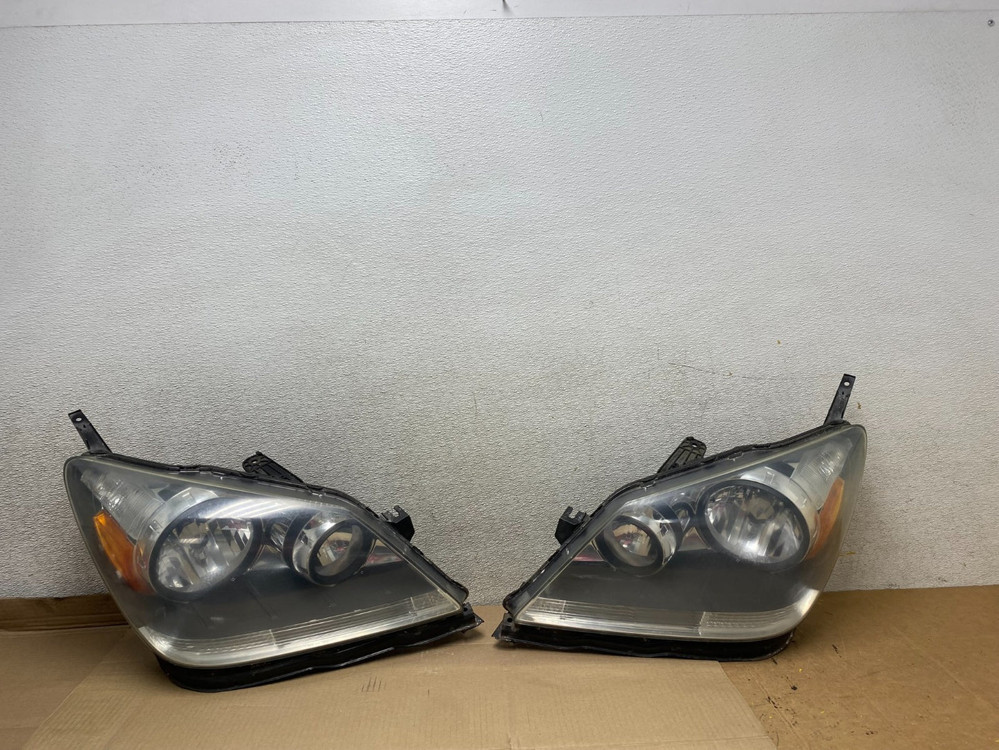 2005 2006 2007 Honda Odyssey Left+Right Set Halogen Headlights U2756 DW0