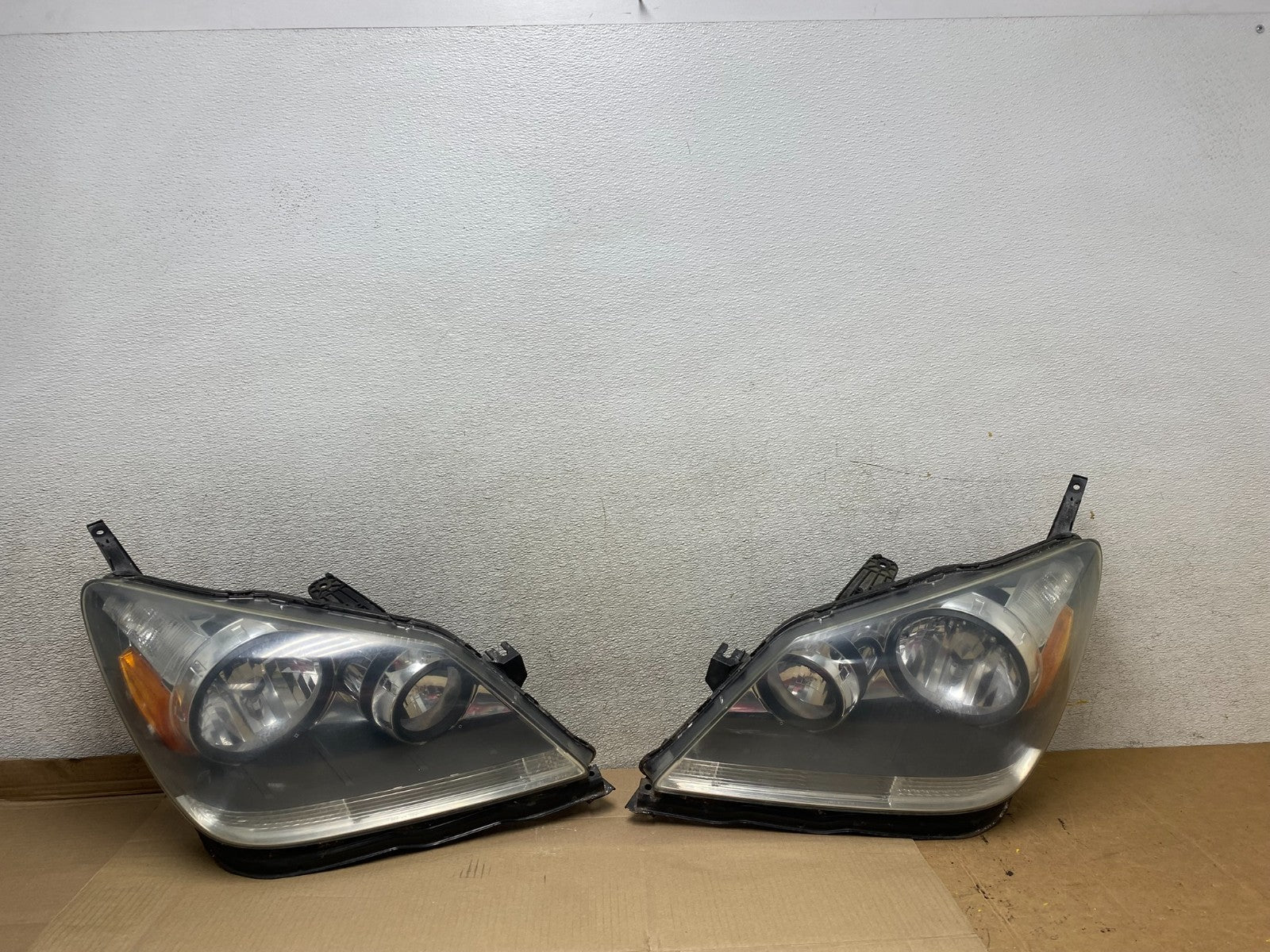 2005 2006 2007 Honda Odyssey Left+Right Set Halogen Headlights U2756 DW0