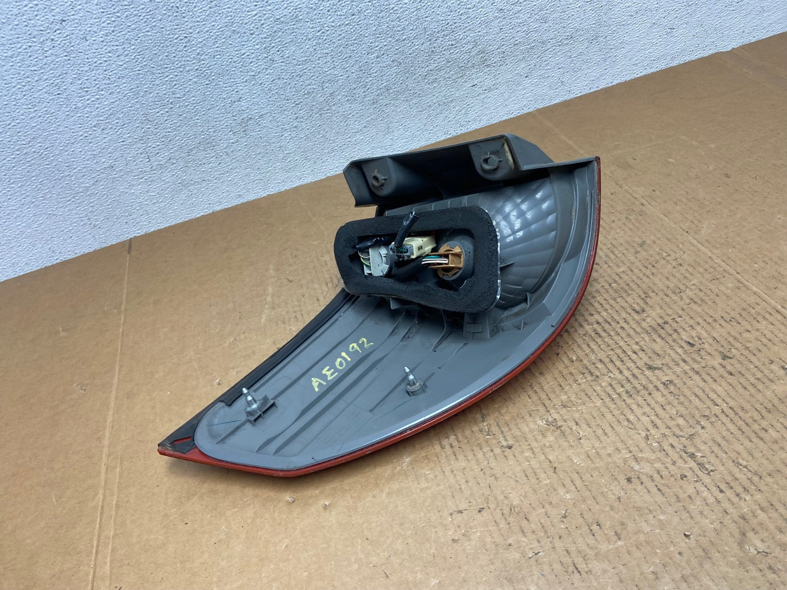 2006 - 2010 Toyota Sienna Right Passenger Side Tail Light AE0192 LK4