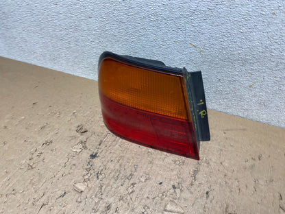 1995 1996 Nissan Maxima Left Driver LH Side Tail light Oem S0114 DW1