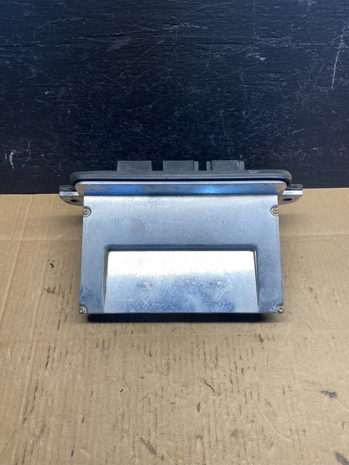 2004 Ford Explorer Engine Control Unit ECU Computer Module AD5127 DG1