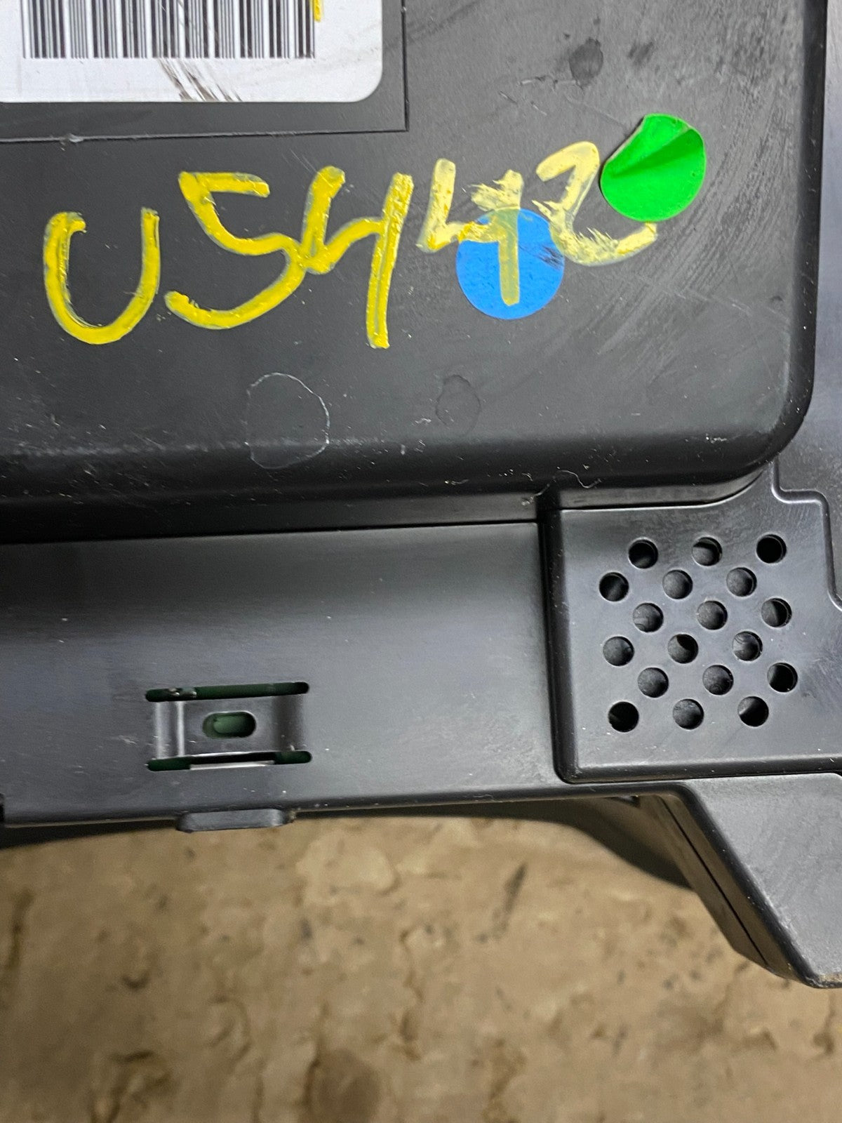 2013 to 2016 Nissan Pathfinder Speedometer Cluster Gauge U5442 DG10