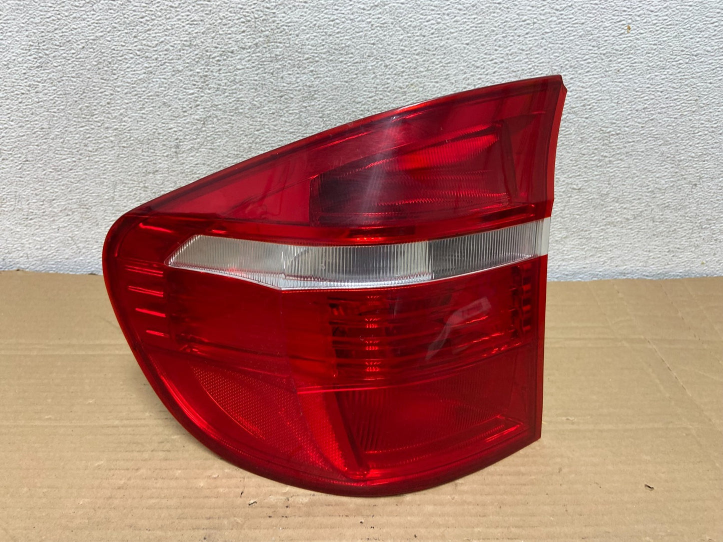 2007 to 2010 Bmw X5 E70 Left Driver Lh Side Tail Light AG8913 DW0