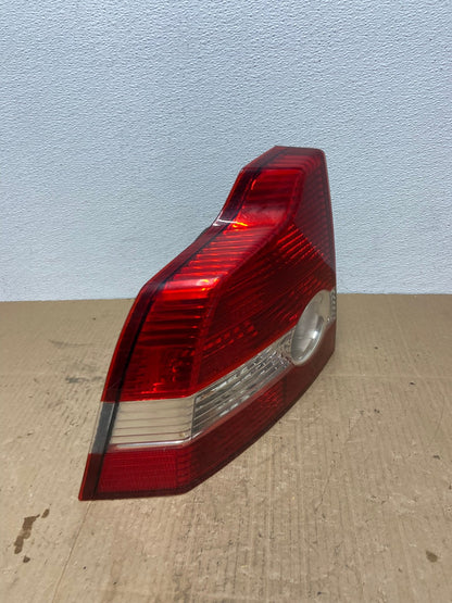 2004 to 2007 Volvo S40 Left Driver LH Side Tail Light OEM AB8403 LK2
